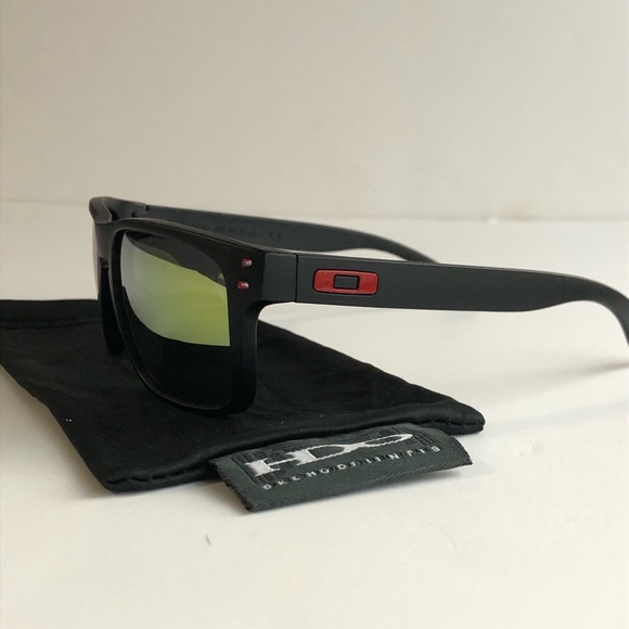 OO9102 Oakley Holbrook Gold Reflective Lenses - Picture 5 of 7